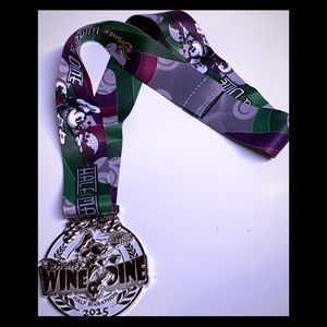 2015 Wine & Dine 1/2 Marathon Medal
